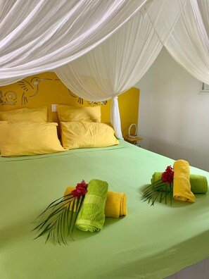 2 bedrooms, iron/ironing board, travel crib, free WiFi - KS VILLA (Saint-François)