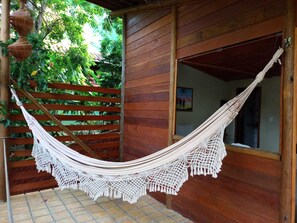 スタンダード トリプルルーム | WiFi (無料)、ベッドシーツ