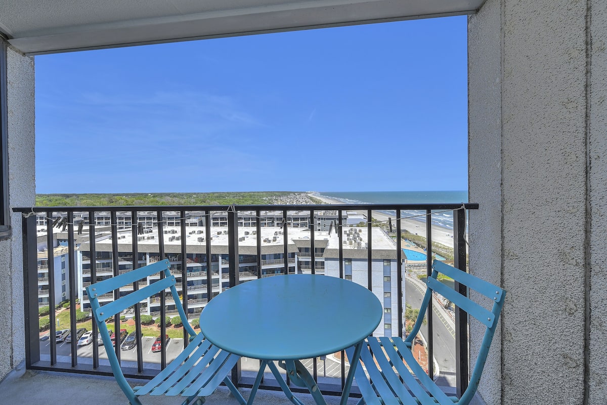 Studio, Balcony, Oceanfront (Renaissance Tower 905) | Balcony