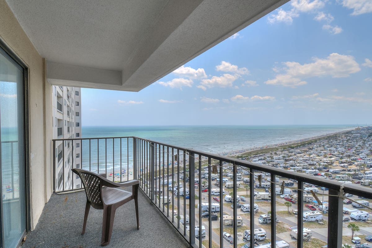 Condo, 2 Bedrooms, Pool Access, Ocean View (Renaissance Tower 1516) | Balcony