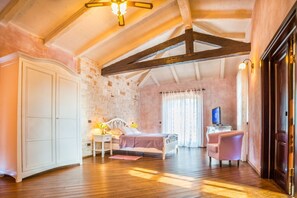 4 bedrooms, iron/ironing board, free WiFi, bed sheets - Villa Green Estate with Pool (Višnjan)