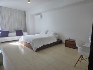 1 bedroom, desk, iron/ironing board, free WiFi - Best Apartment, Ocean Front, High floor, Best PTY Location (Panamá)