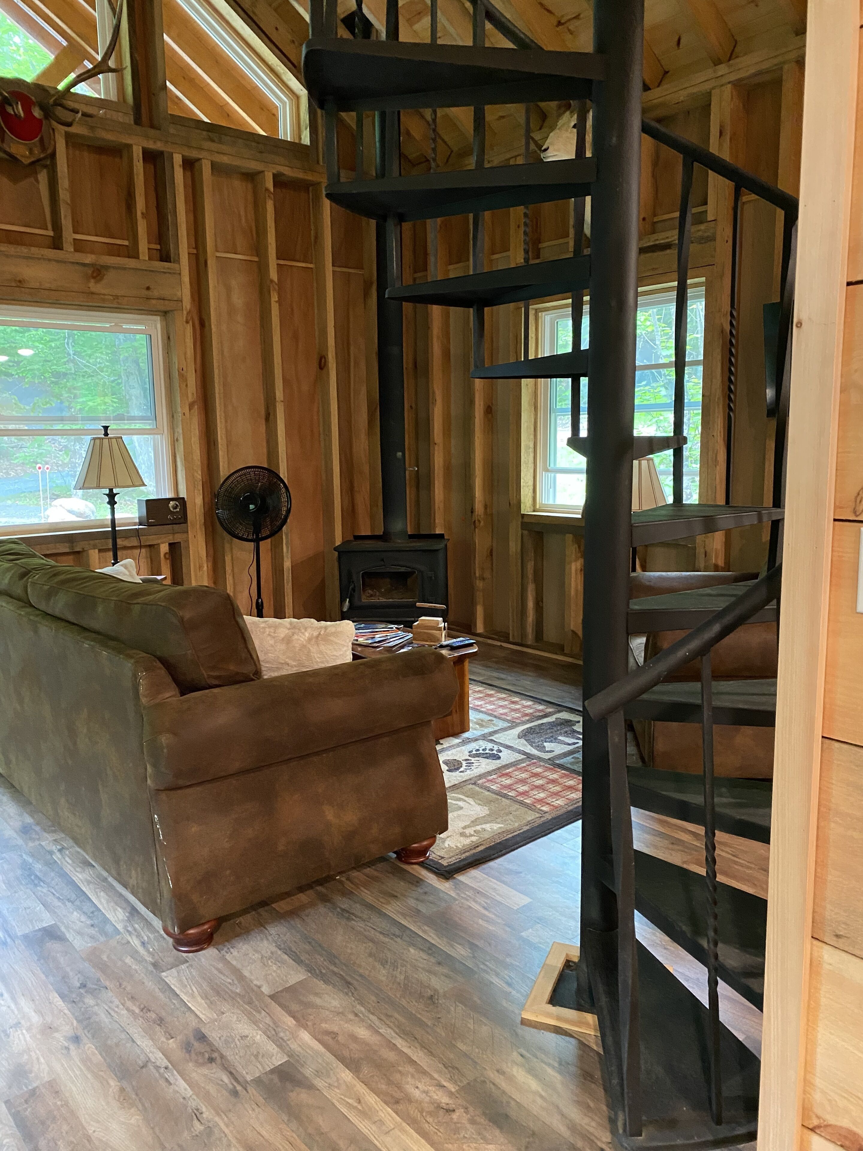 9 Best PetFriendly Cabin Rentals In Old New York Updated 2024