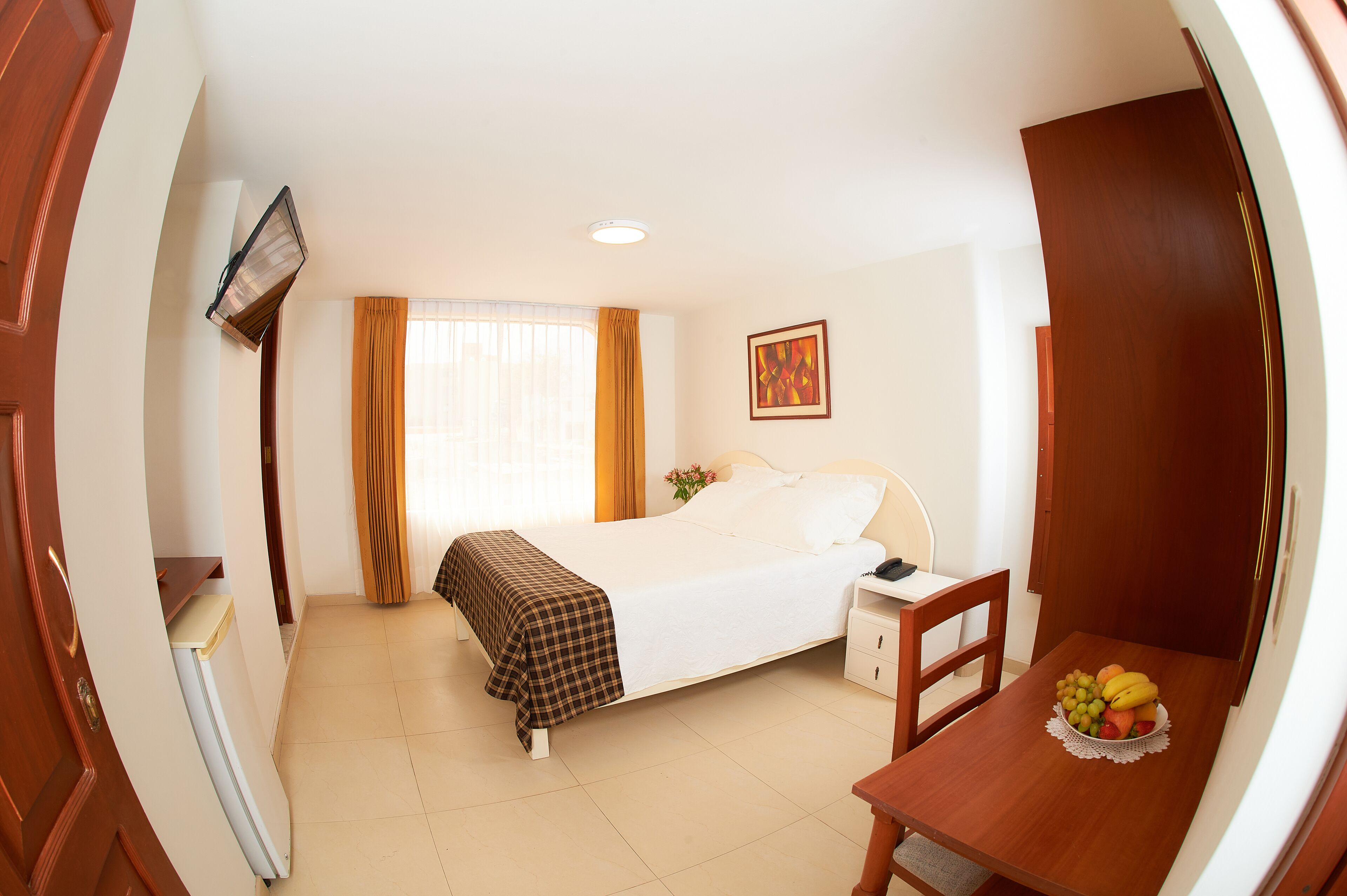 double room | 1 bedroom, individually furnished, desk, free wifi