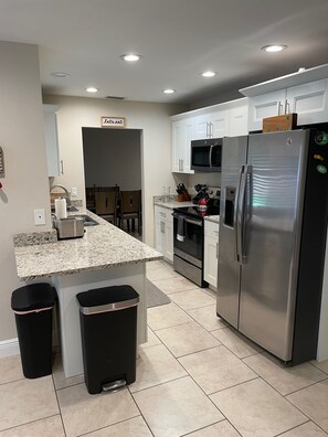 Fridge, microwave, oven, stovetop - Comfortable Single Family Home with Ample Space  in center of SWFL (Fort Myers)