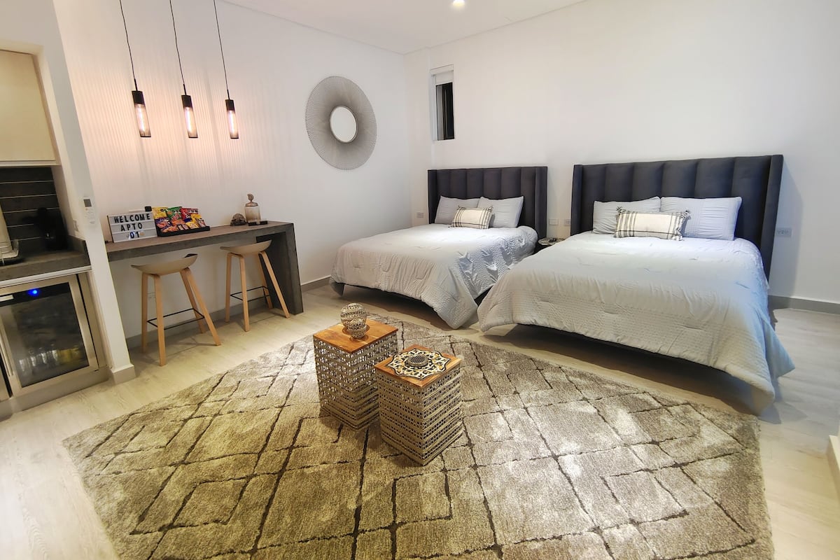 Suite monolocale | 2 camere, copriletto in piuma, minibar, con stile personalizzato