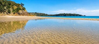Aqua Sands - Studio 2 - Opposite Little Oneroa