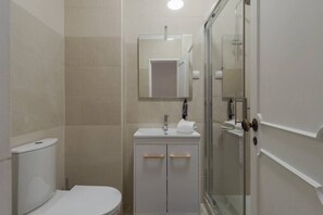 Hair dryer, towels