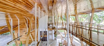 Open, dog-friendly, beachfront house with a private pool, pool spa, & WiFi