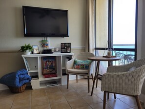 Interior - Amazing ocean view, Myrtle Beach, SC ...  Comfortable too! (Myrtle Beach)