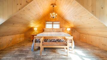 4 sovrum, skrivbord, strykjÀrn/strykbrÀda och resesÀng