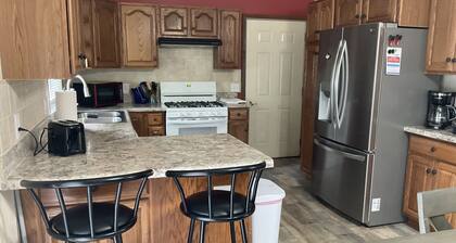 Great Home for Golfers - 5 minutes to Apple Valley Golf Course.