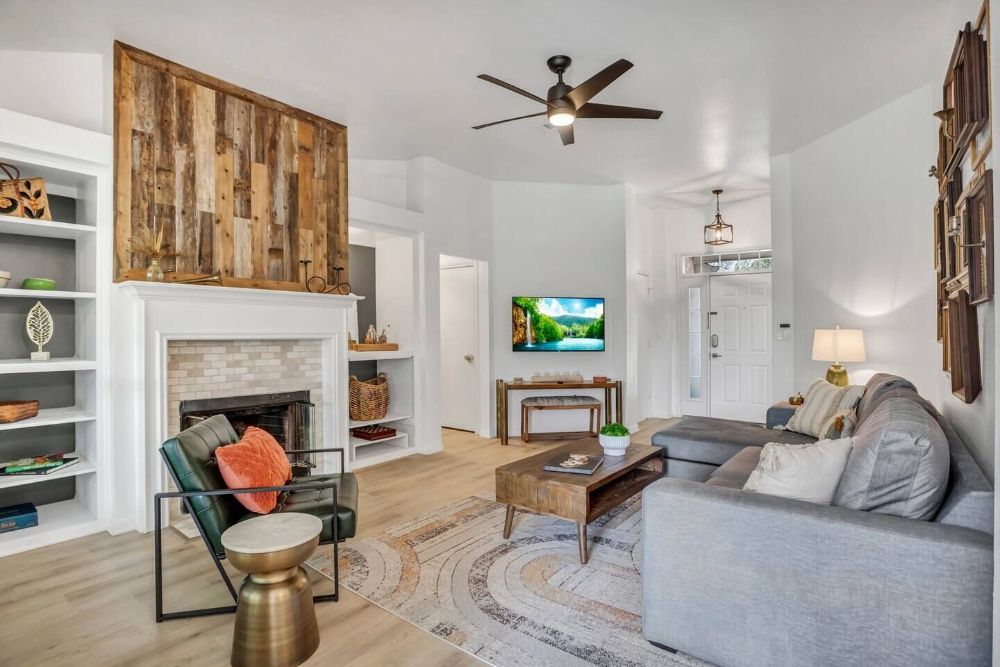 NEW!  11 Mi to Belton Lake, 3BR, 2BTH w/ Firepit