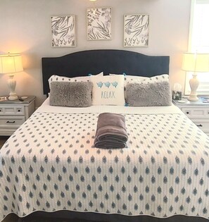 4 室のベッドルーム、アイロン / アイロン台、WiFi、ベッドシーツ