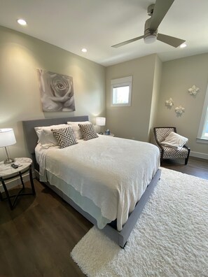 3 bedrooms, iron/ironing board, travel cot, free WiFi