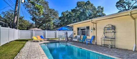 Piscina externa, piscina aquecida