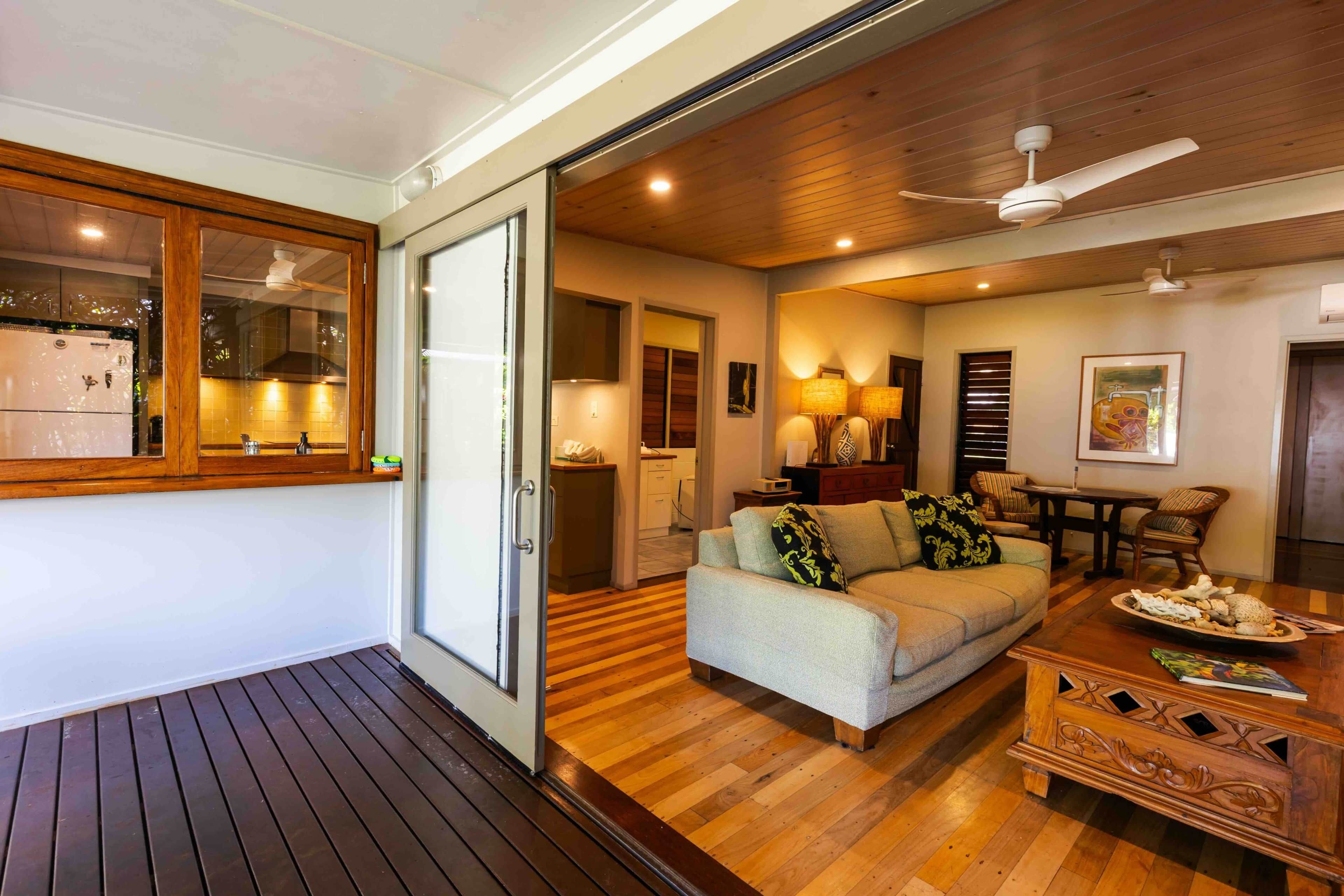 Televisio, pöytätennispöytä