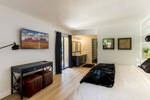 2 bedrooms, desk, iron/ironing board, free WiFi