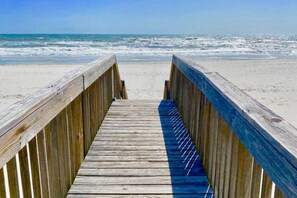Beach - Heron Landing 13 by Bender Vacation Rentals (Gulf Shores)