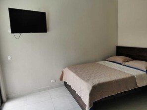 4 bedrooms, free WiFi, bed sheets, wheelchair access - Relax beach house at 10 min from the best beaches in Costa Rica (Provincia de Guanacaste)