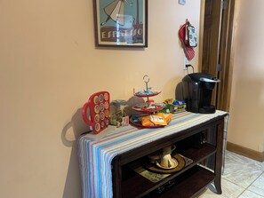 Interior - BEST APARTMENT, CLOSE TO NYC (Union City)