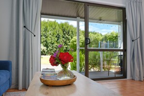 Interior - Perfect Getaway to the lovely Kendall Cottage Kerikeri (Kerikeri)