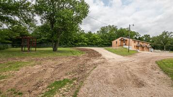 Enceinte de lâhĂ©bergement