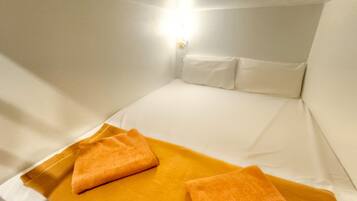 Shared Dormitory, 1 Double Bed | Desk, laptop workspace, free WiFi, bed sheets