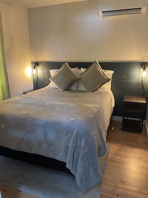 2 habitaciones, wifi gratis y ropa de cama