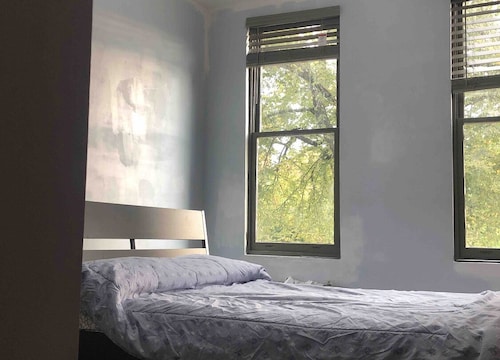 Modern Marble Hill Home