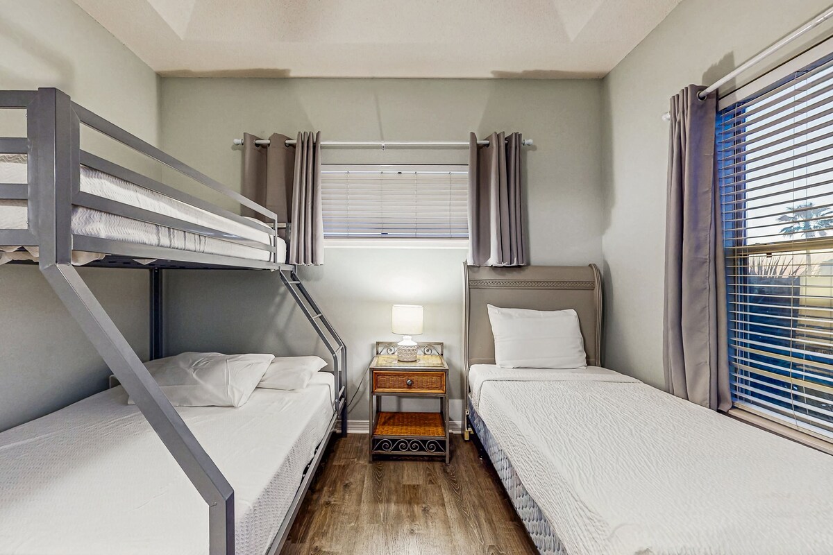 Photo 22 of Dog-friendly condo with a pool, hot tub & tennis courts - walk to the beach