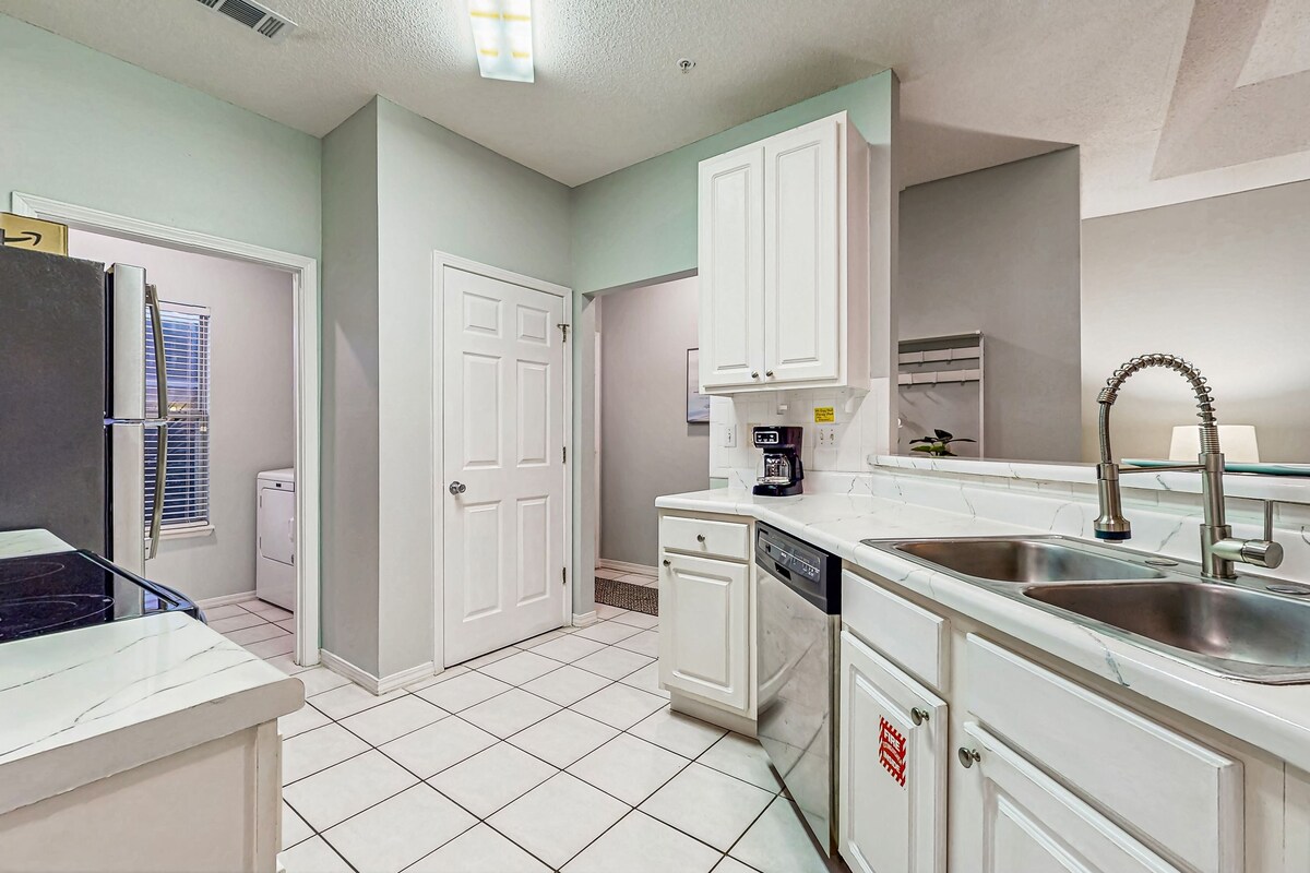 Photo 13 of Dog-friendly condo with a pool, hot tub & tennis courts - walk to the beach