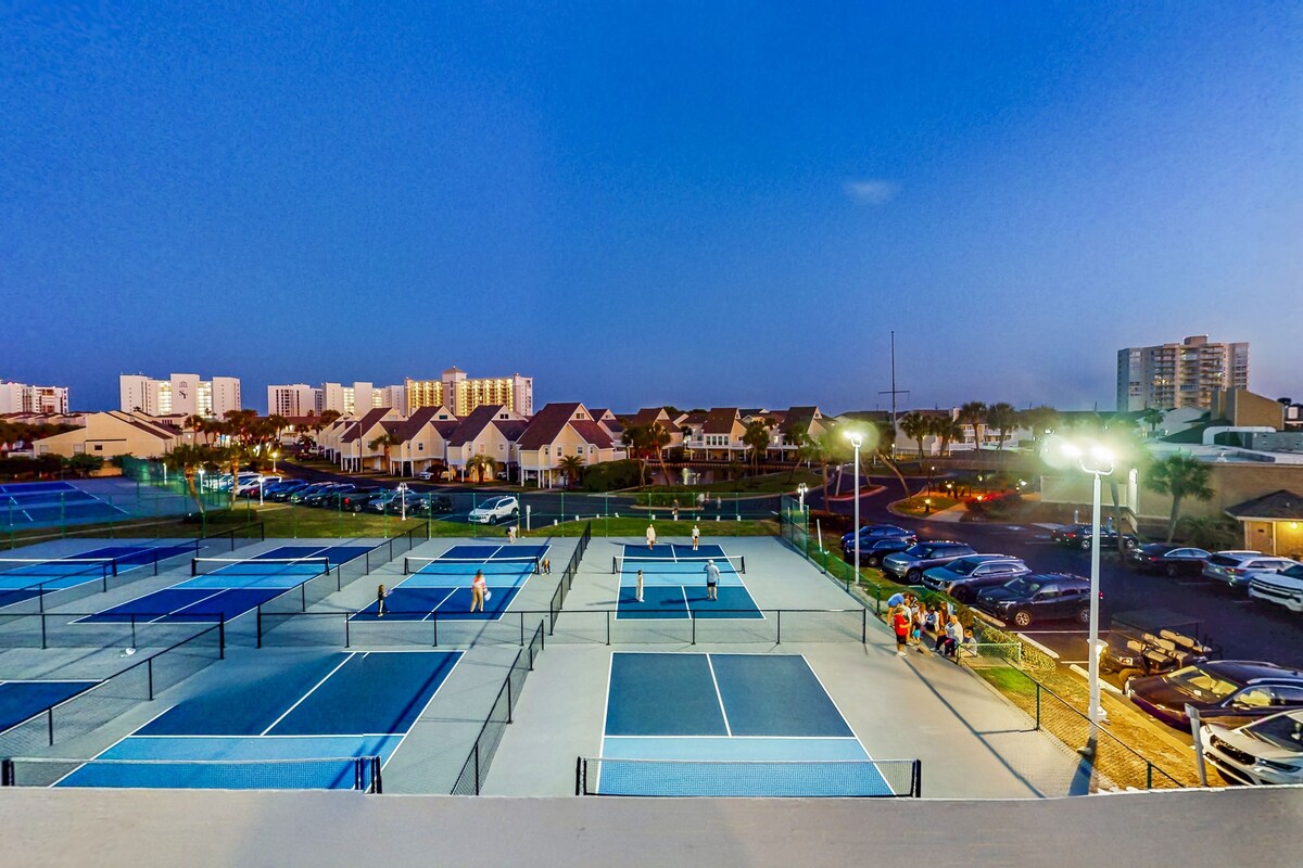 Photo 24 of Dog-friendly condo with a pool, hot tub & tennis courts - walk to the beach