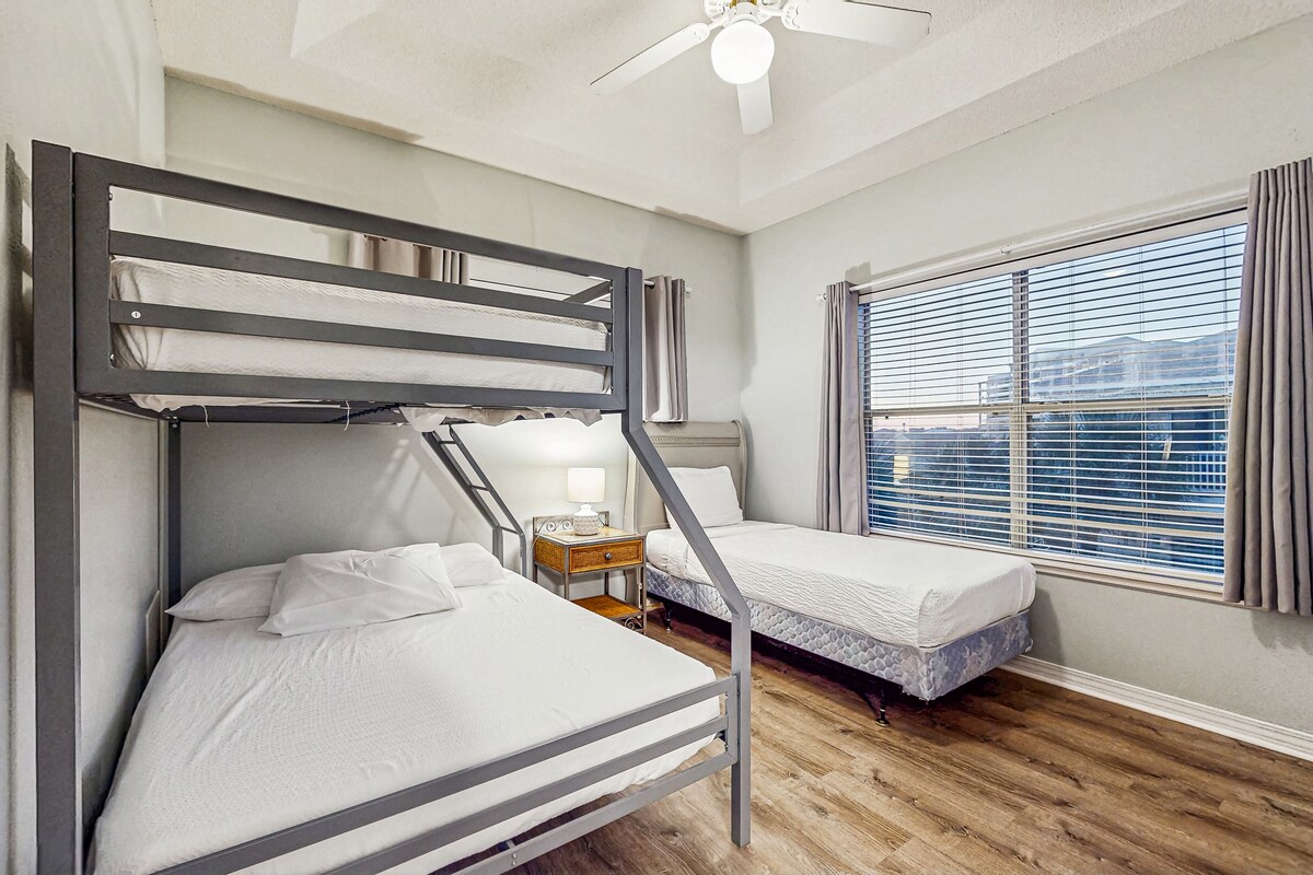 Photo 20 of Dog-friendly condo with a pool, hot tub & tennis courts - walk to the beach