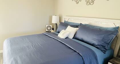 3000+ sqft Home w/ in-ground pool on 1.6 acres in town!