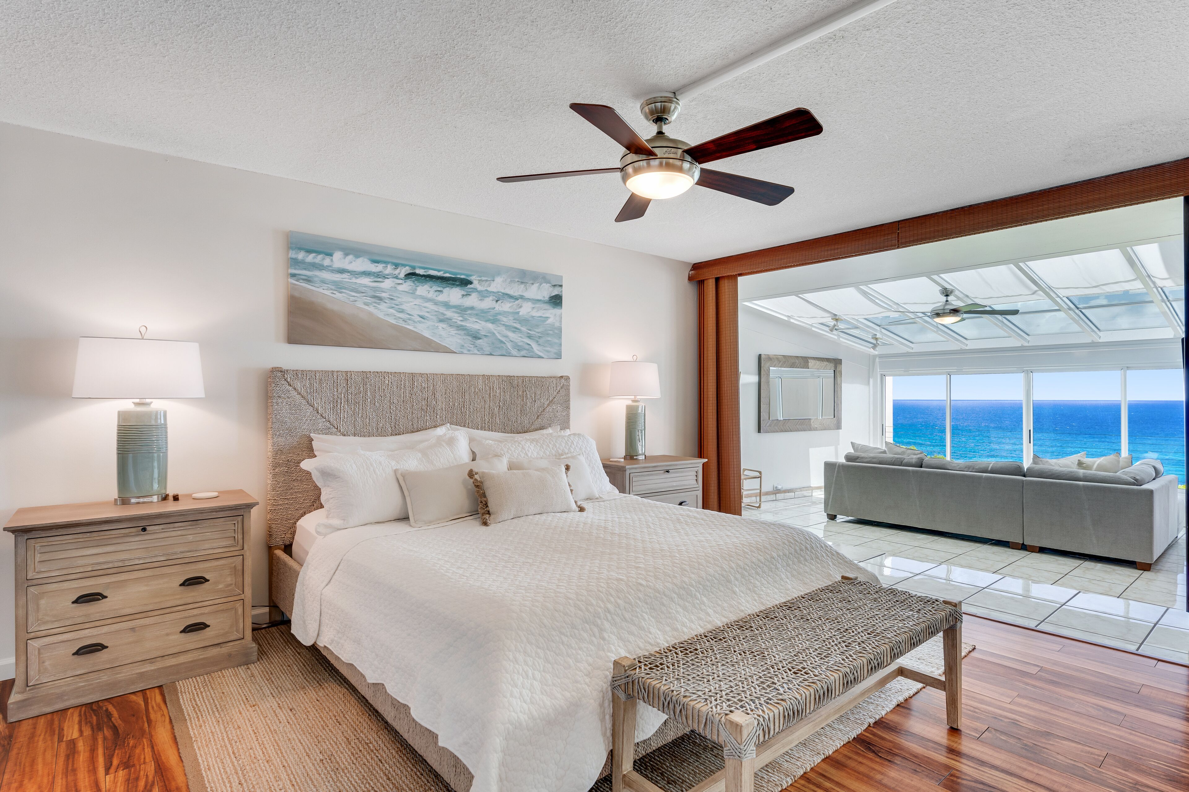 2 bedrooms, iron/ironing board, internet, bed sheets