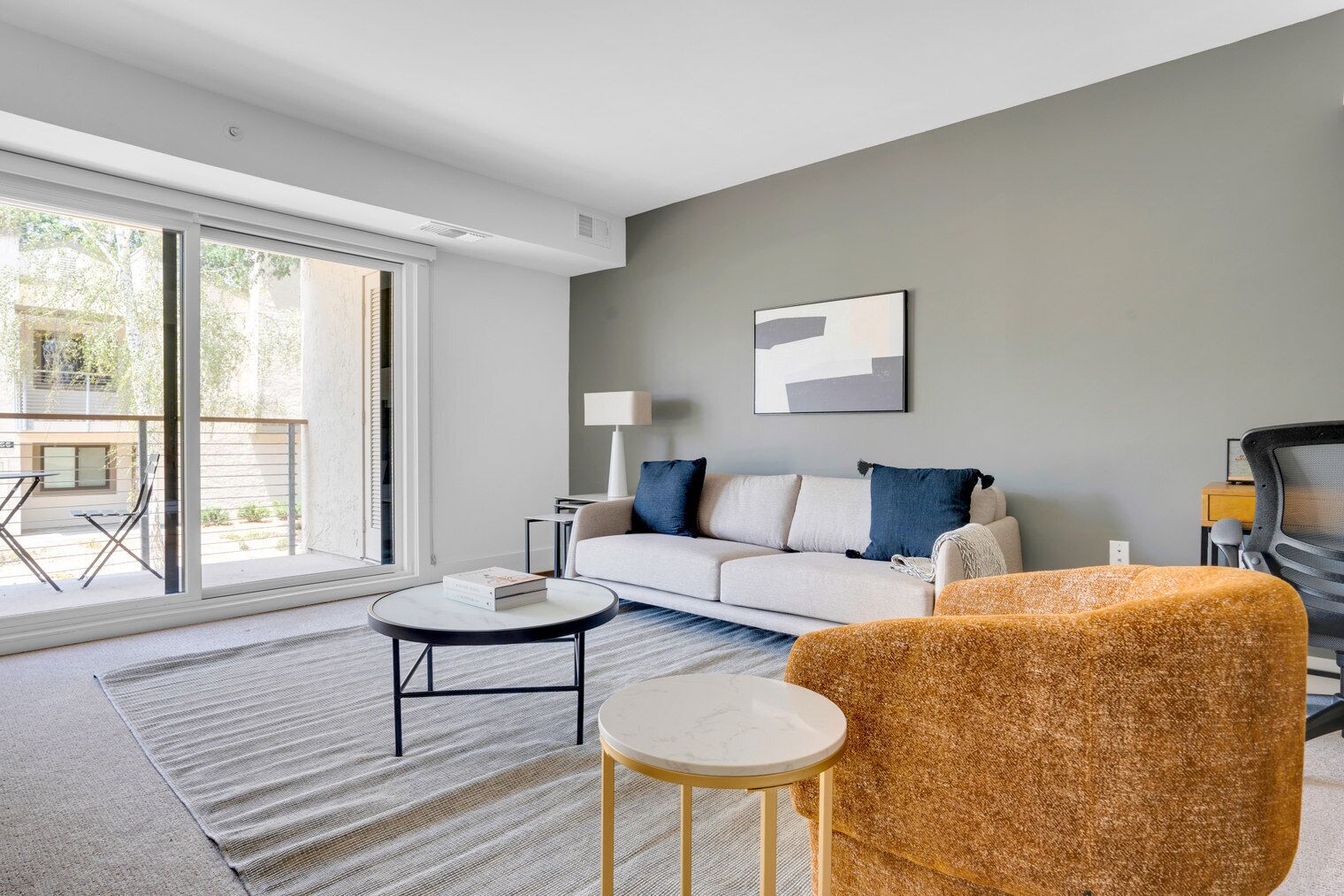 Airy Menlo Park 1BR w/ Pool, W/D, Gym, near 82, 101 & 280, by Blueground