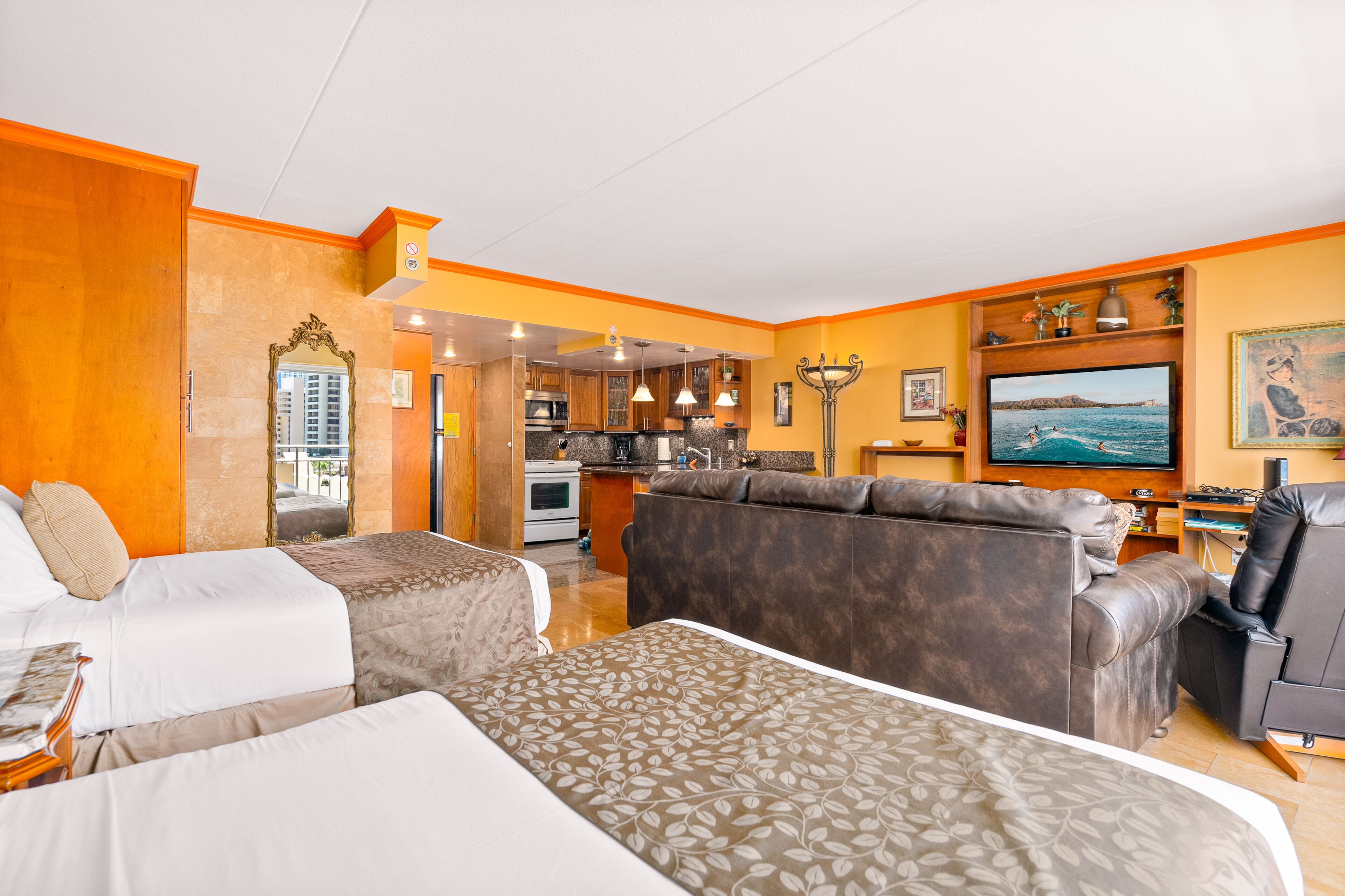 Iron/ironing board, internet, bed sheets, wheelchair access