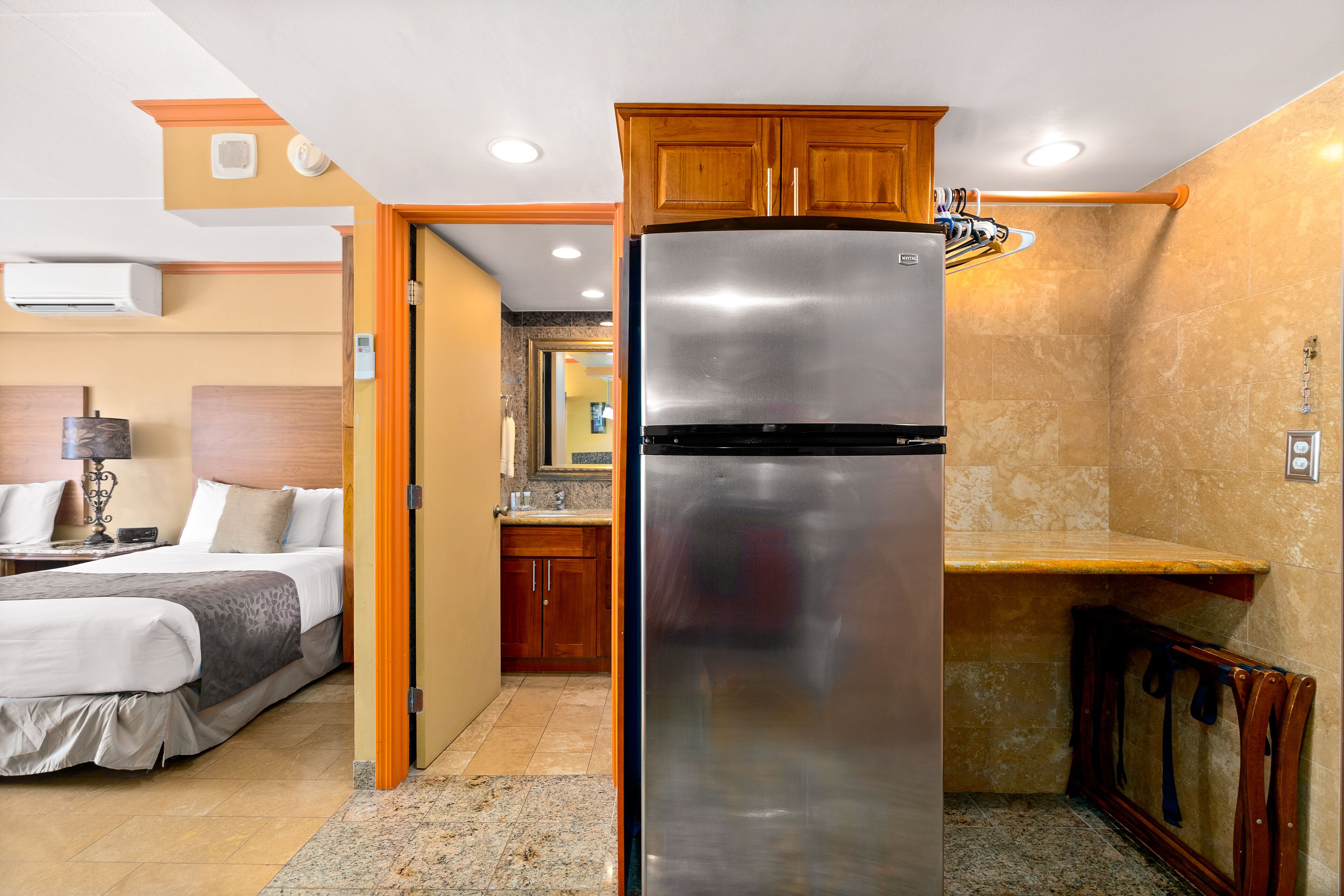 Iron/ironing board, internet, bed sheets, wheelchair access