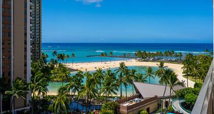 Idyllic island gem with pool, beach access, high-speed WiFi & central AC