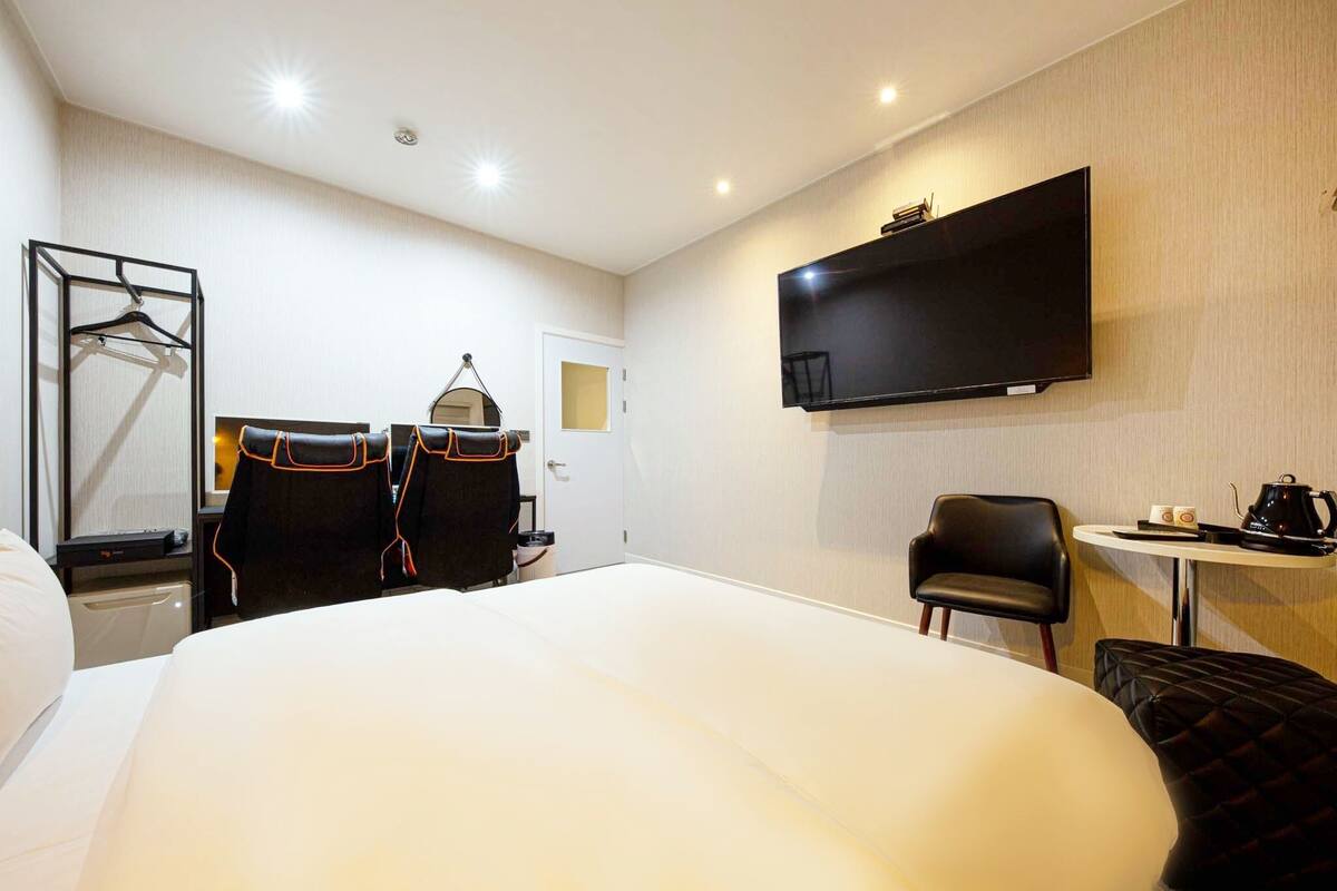 Elite Room | Living area