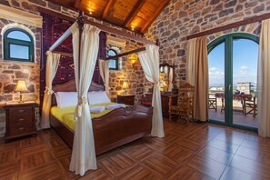 3 bedrooms, travel cot, free WiFi