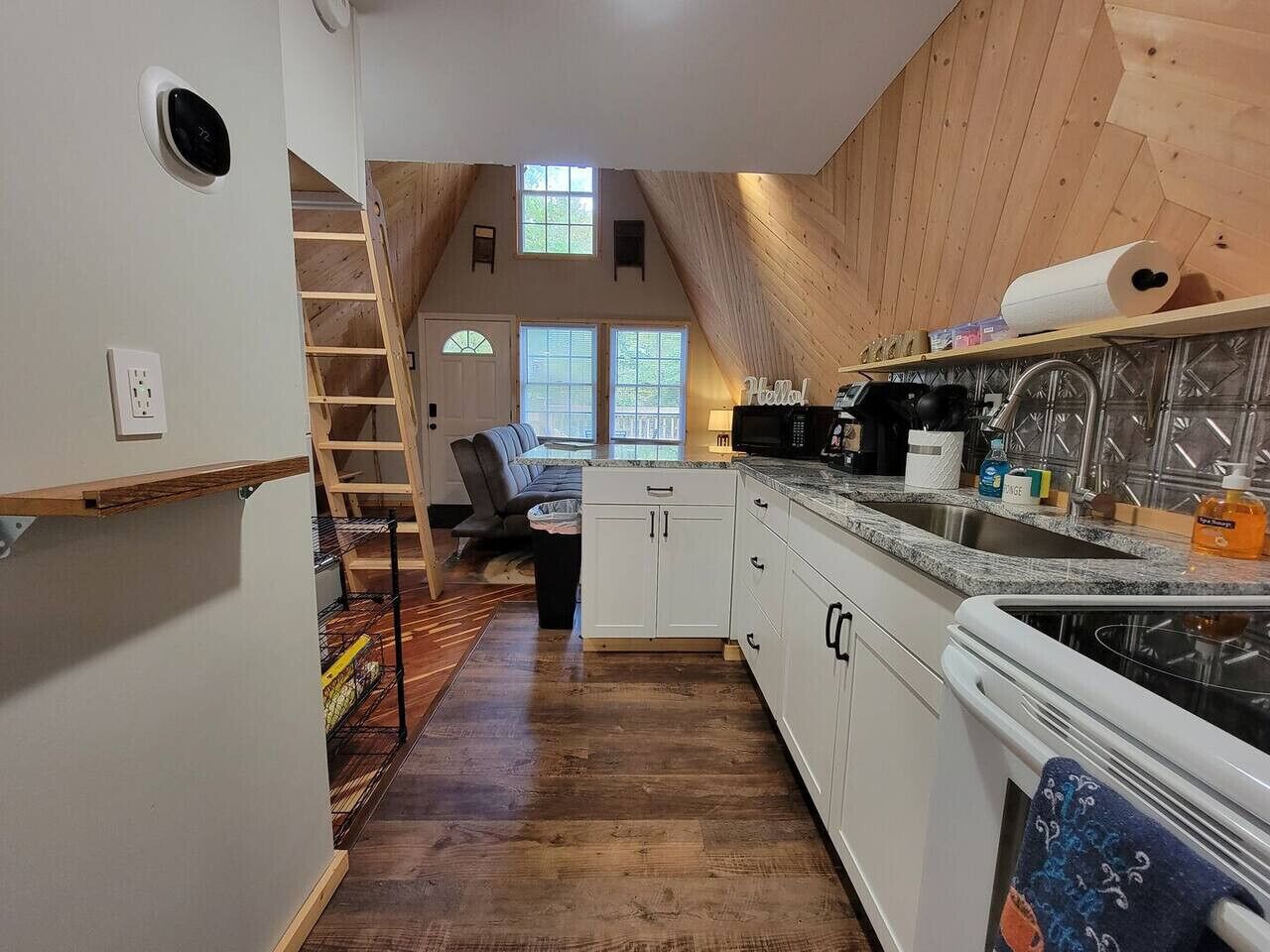 Refrigerador, microondas, horno, placa de cocina