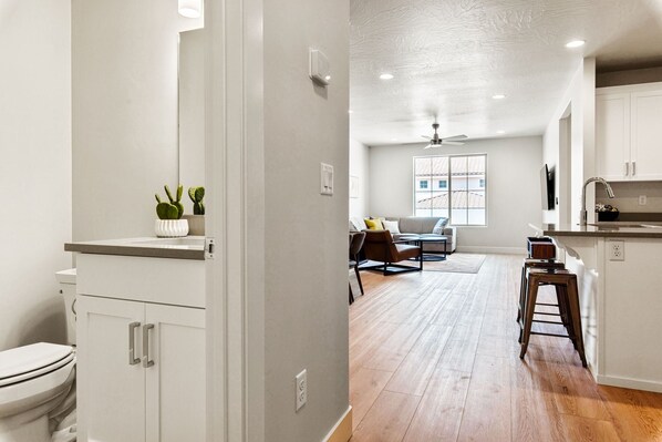 Townhome, 3 Bedrooms | Interior