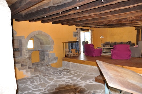 GITE VIAM CORREZE PLATEAU MILLEVACHES