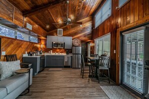 TV a schermo piatto, studio