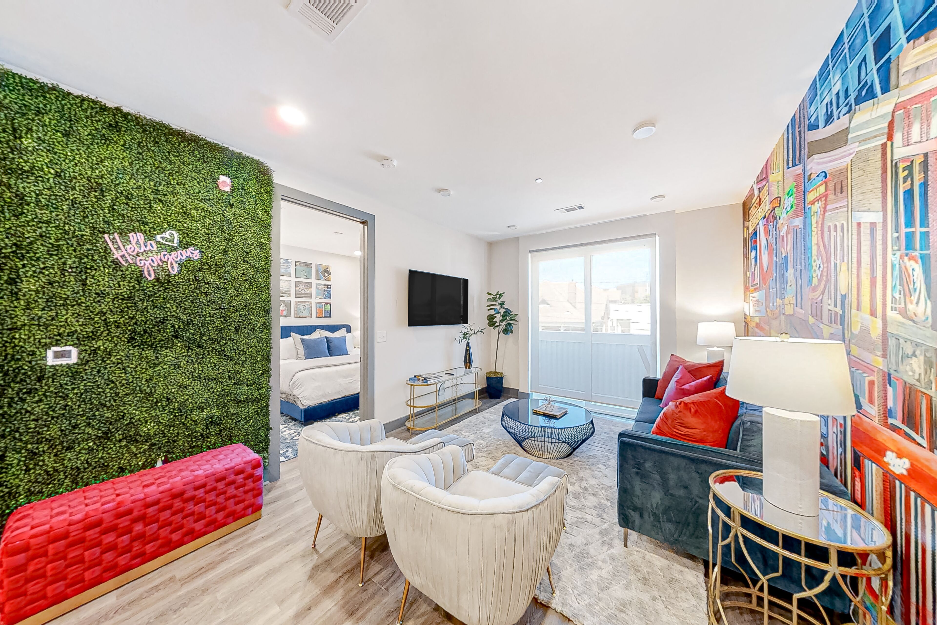 Muse | Modern condo in great downtown location with balcony & rooftop lounge