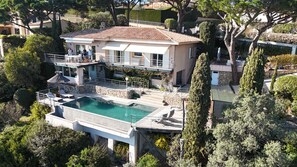Piscine extérieure, piscine chauffée