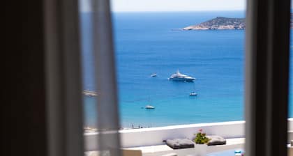 Villa Pelagos Residence with private Jacouzzi