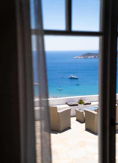 Villa Pelagos Residence with private Jacouzzi